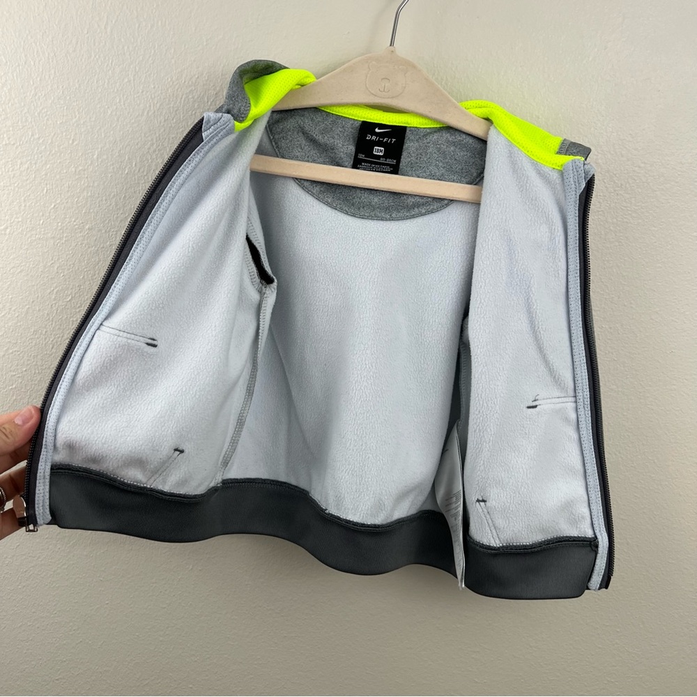 Nike Dri-Fit 18 month Charcoal and Lime Green Hoodie - Picture 2 of 6